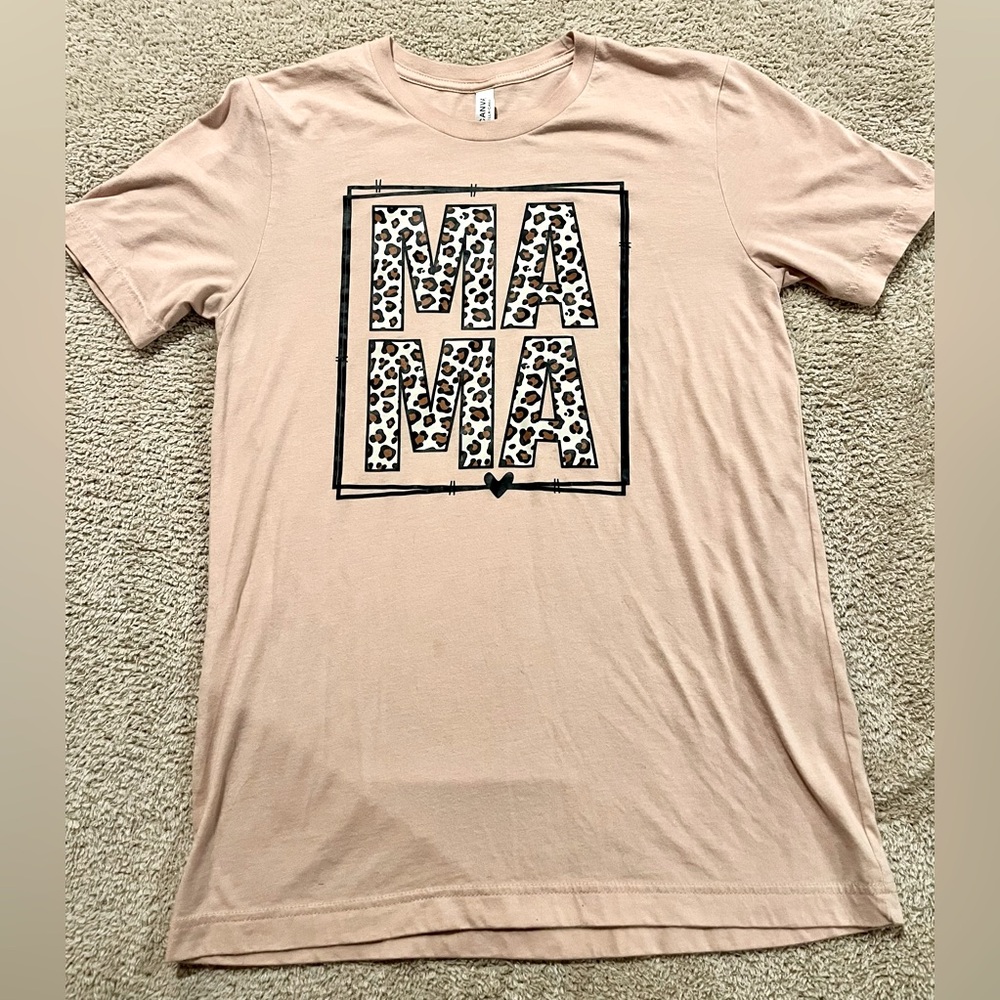 Women’s Mama Tee